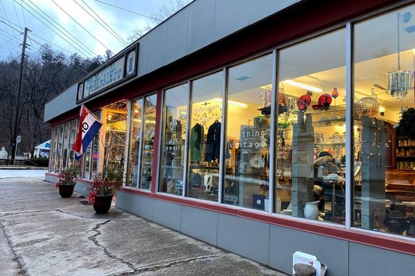 Phoenicia Arts and Antiques