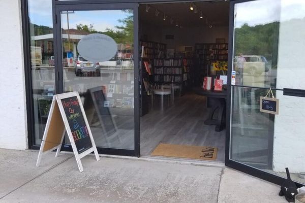 Briars & Brambles Books