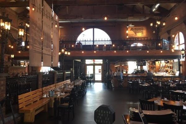 Ole Savannah Southern Table and Bar