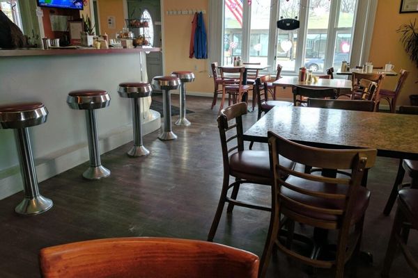 Pine Island Retail Strip Mall