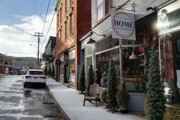 River Galery-The Art of Living