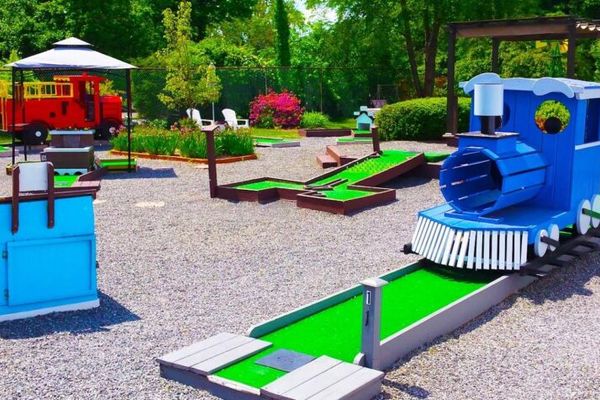 RAH’s Playland & Parlor