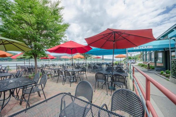 Poughkeepsie Ice House on the Hudson