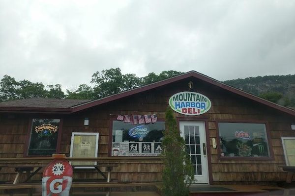 Mountain Harbor Deli Inc.