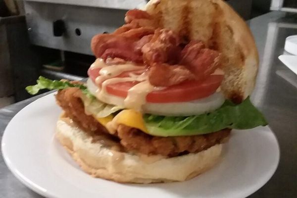 Slopes Hotel & Nightclub