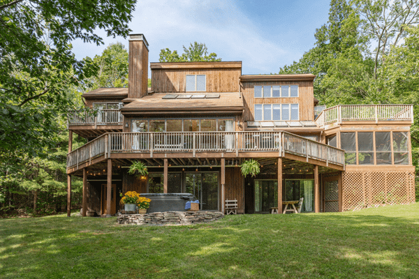 Phoenicia Retreat: Private Escape w/ Hot Tub