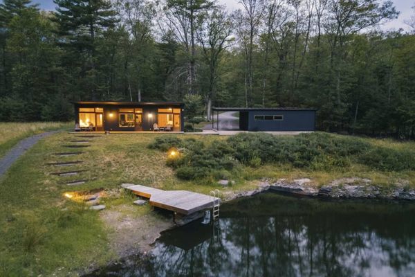 Home Sweet Hudson: A Retreat – Pond House