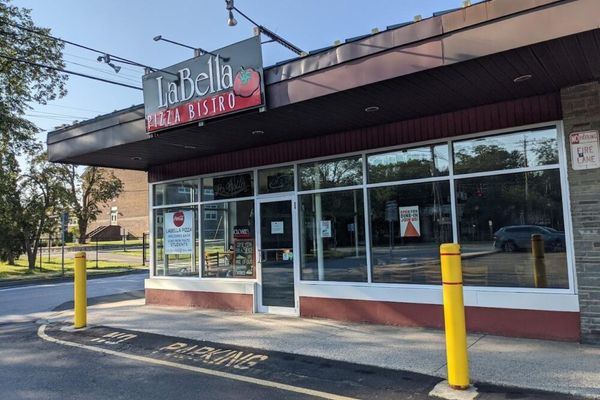 La Bella Pizza Bistro