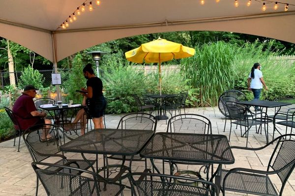 Paula’s Public House