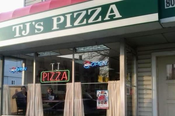 TJ’s Pizza