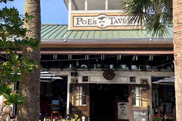 Poe’s Tavern
