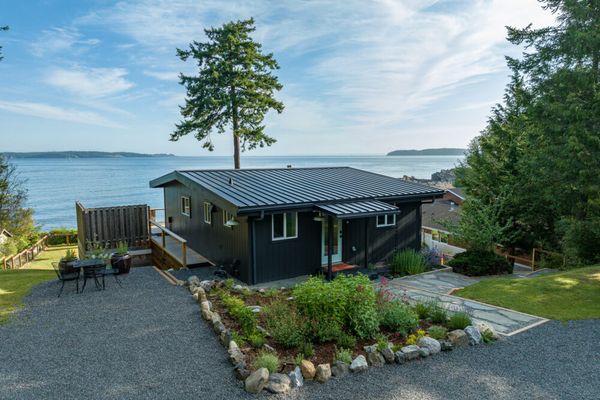 Waterfront Luxury, Hot Tub,Fast Internet, Mooring