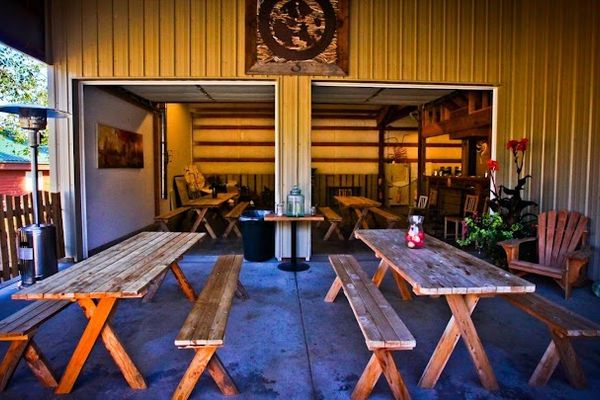 Island Hoppin Brewery