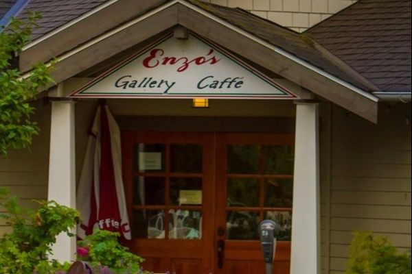 Enzo’s Gallery Space