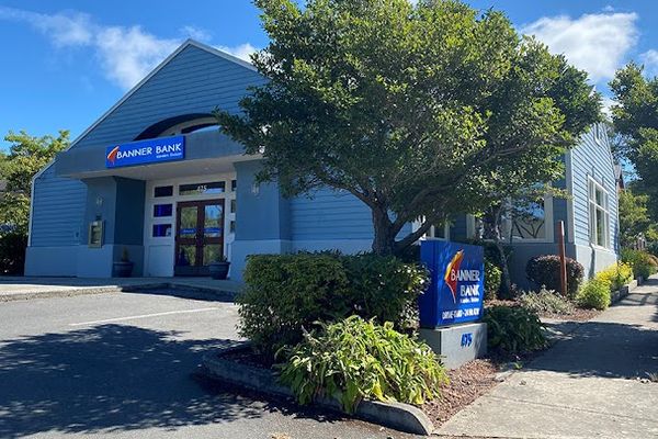 Banner Bank in Eastsound