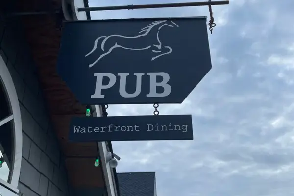 The White Horse Pub