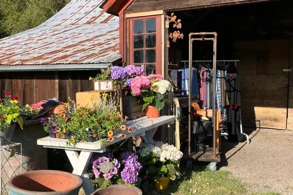 Warm Valley Farm