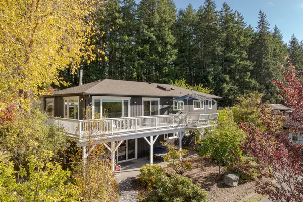 Pet Friendly, Hot Tub, Pizza Oven, EV Car, Golfing