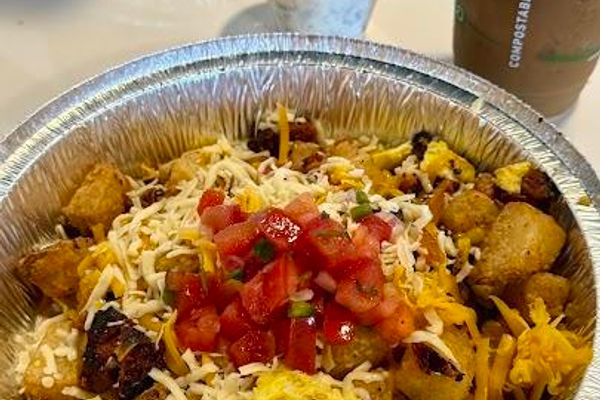 Sea level coffee + kitchen