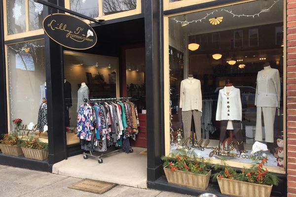 Things To Do 9 Lilly t’s clothing co.