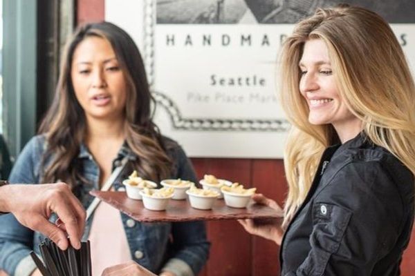 Chef Guided Food Tour of Pike Place Market- 2 Hours