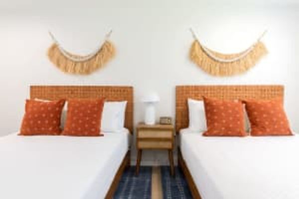 THE JUNI ✺ Stunning Studio, Walk to Everything