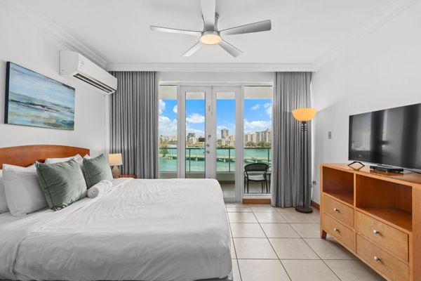 Condado | Beachfront Stay