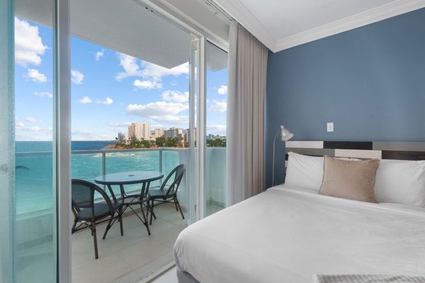 San Juan | Oceanfront Stay