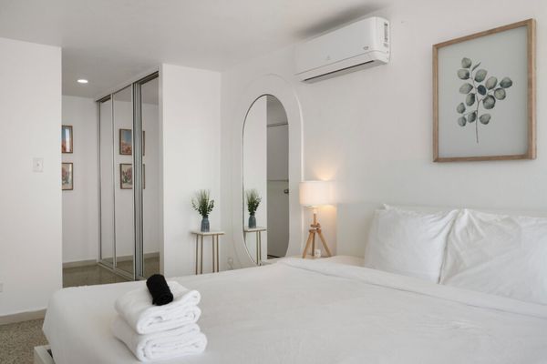 Ashford | Beachfront Vacation Rental