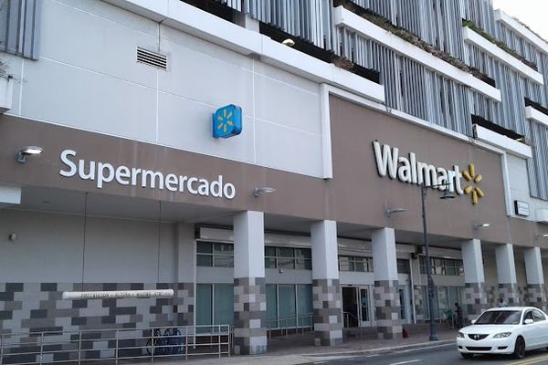 Freshmart 5 Walmart Supercenter de Santurce