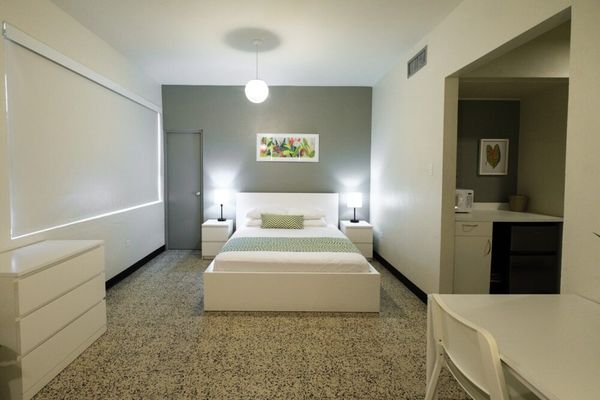Olimpo Court | Double Full Bed | 42
