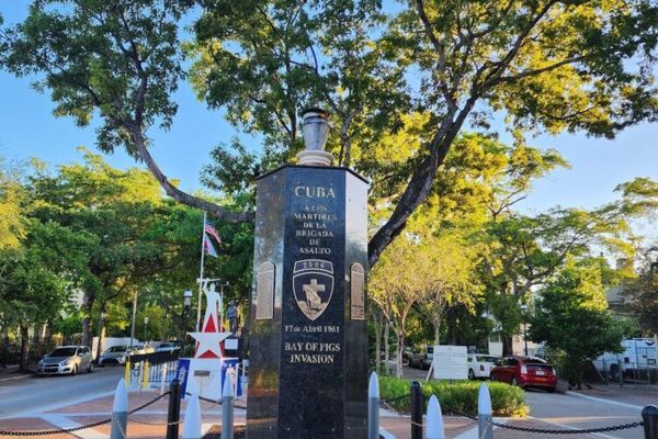 Cuban Memorial Boulevard Park