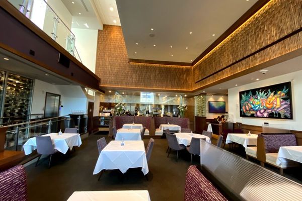 Fleming’s Prime Steakhouse & Wine Bar