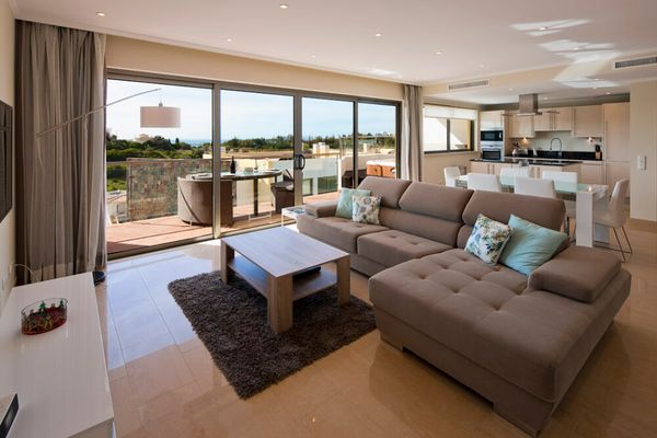 Premier nº 47 – Luxury modern, spacious apartment, with fantastic sea views