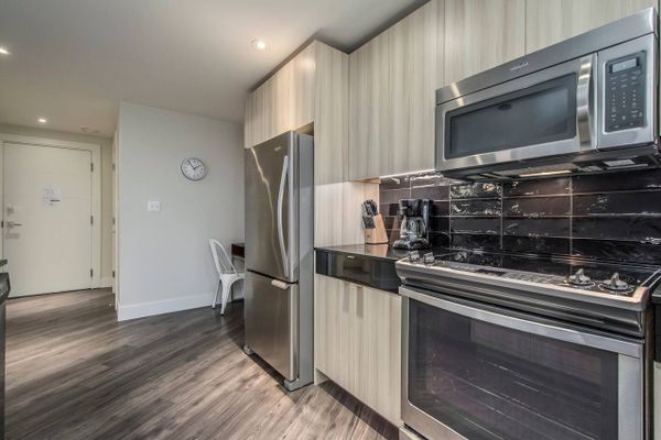 Halifax - Icon Bay 1B (2007)