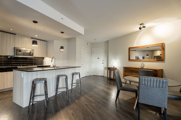 Halifax -  Icon Bay 3B2B (1108)