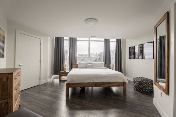 Halifax -  Icon Bay 3B2B (1108)