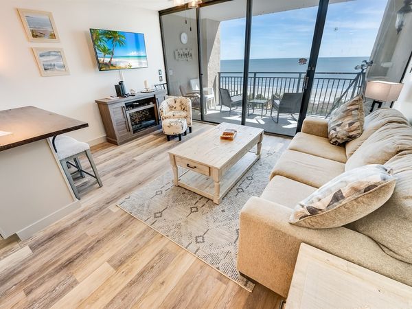 Beautifully Decorated with Amazing Views of the Ocean