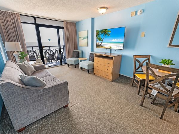 Large Living Area with Views of the Ocean, Beautifully Decorated