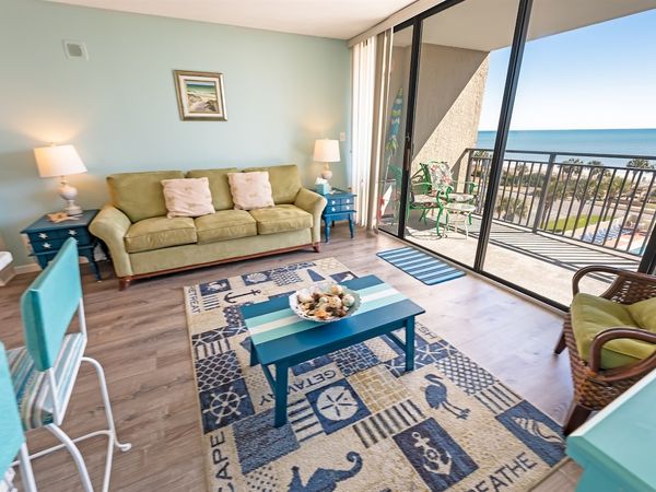 Amazing Living Room with Views of the Ocean!