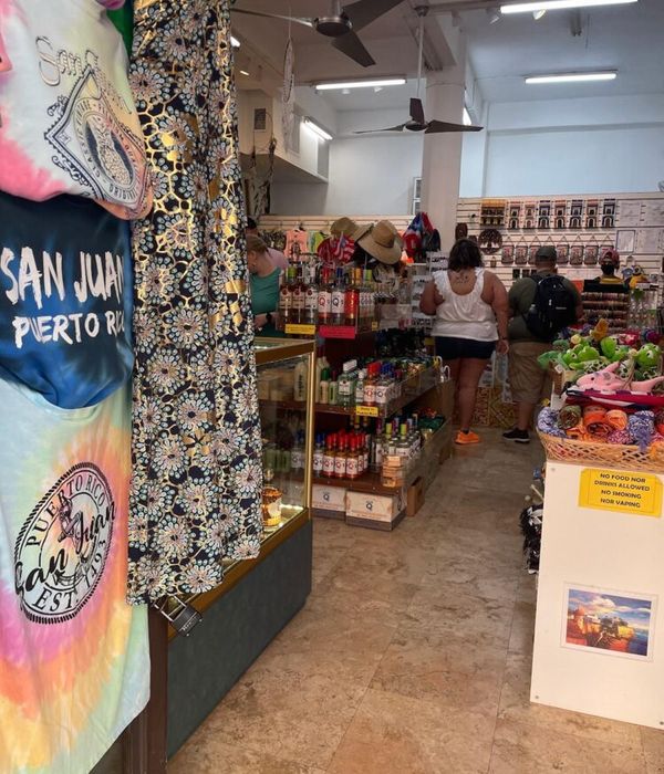 RJGaAA3pQxGXo7M3FVz4 1