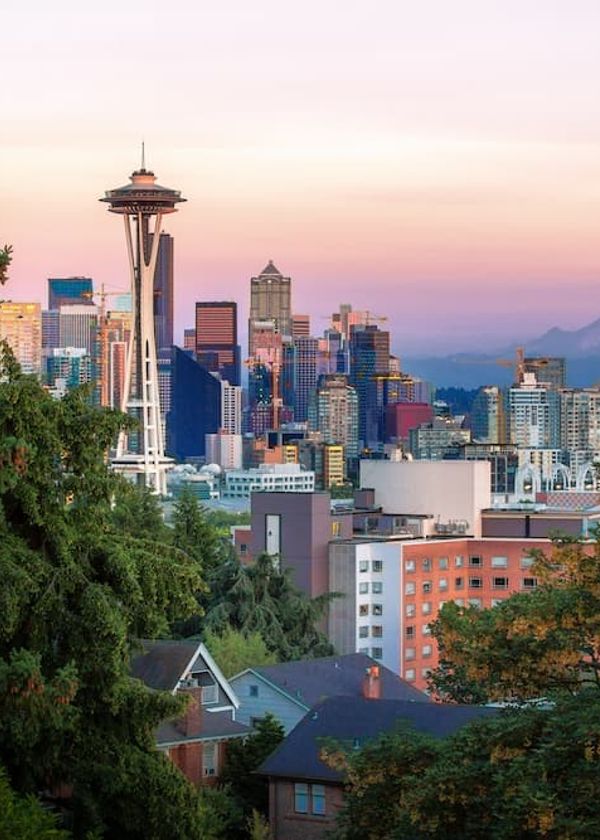 Stunning Seattle skyline view, close to our expert managed vacation rental properties, showcasing top-notch vacation rental management services in the heart of the city.