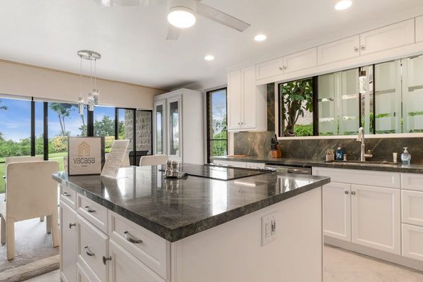 Modern Kitchen with Large Center Island & Sleek Countertops