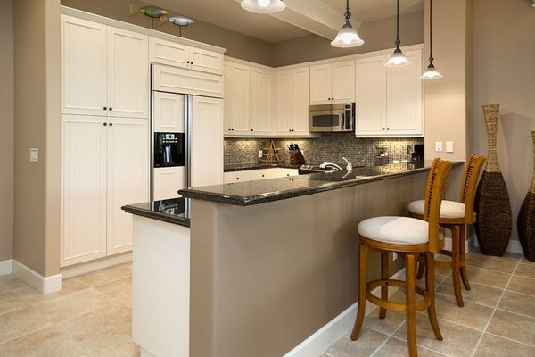Gourmet Kitchen Breakfast Bar with High-Top Stool Seating