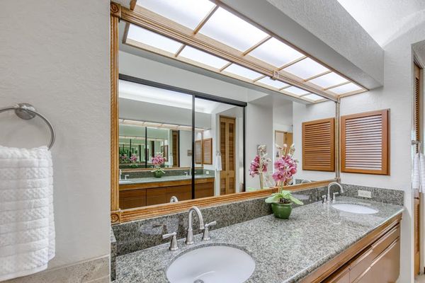 Double Vanity Designed For Easy Mornings