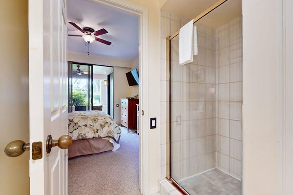 Walk In Shower With Modern Comfort