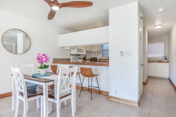 Sunny Dining Area With Breakfast Bar