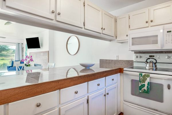 Well Equipped Kitchen For Easy Meals