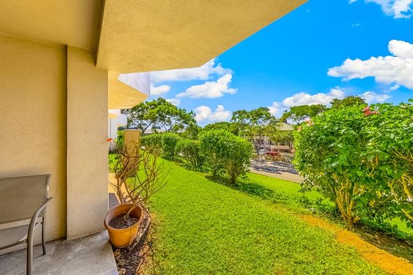 Private Garden Patio With Peaceful Views