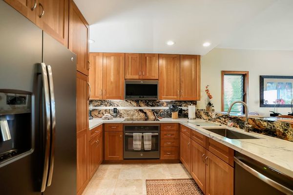 Chef's Kitchen With Premium Finishes